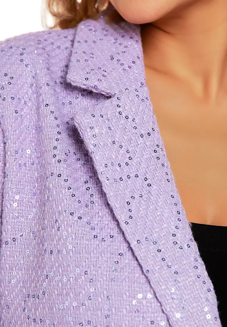 Blazer Kebesaran Berhias Payet dalam Warna Lilac