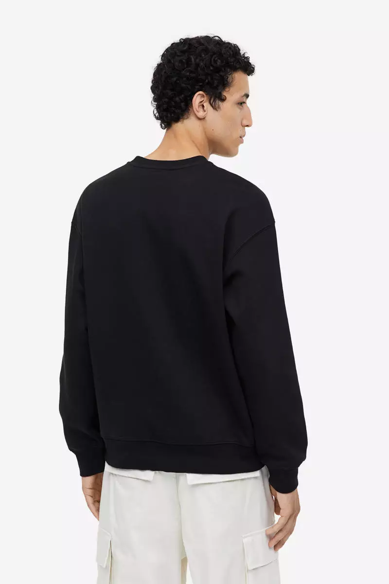 Buy Hu0026M Relaxed Fit Sweatshirt 2023 Online | ZALORA Singapore