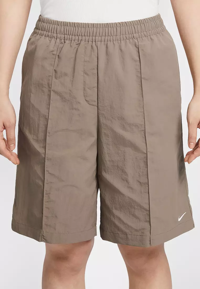 Sportswear Everything Wovens High-Waisted 9" Shorts