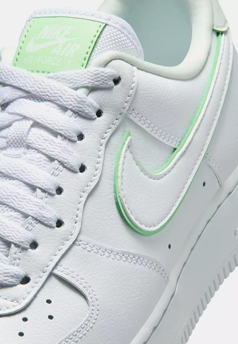 Air Force 1 '07 Essential Shoes