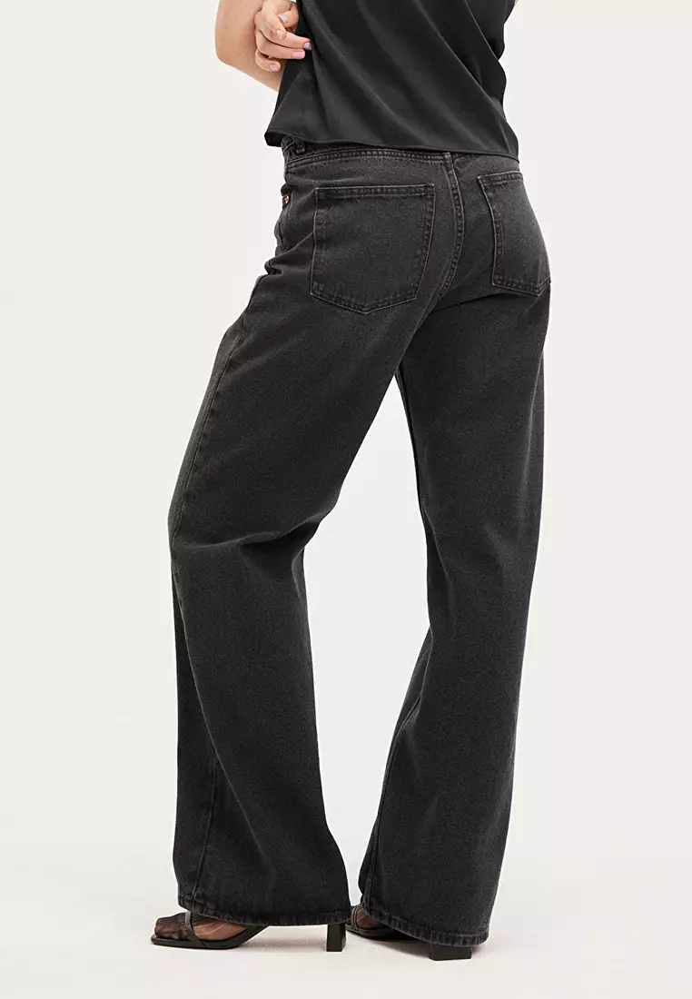 Buy Monki Naoki Low Waist Loose Jeans 2023 Online | ZALORA Singapore