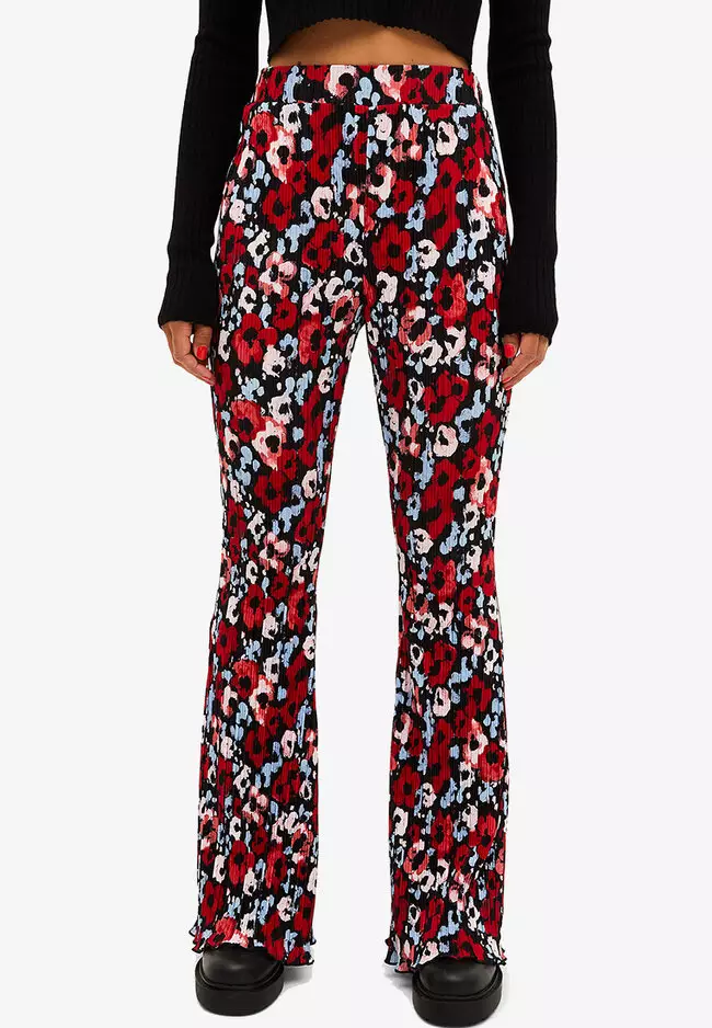 Red sales pleated trousers