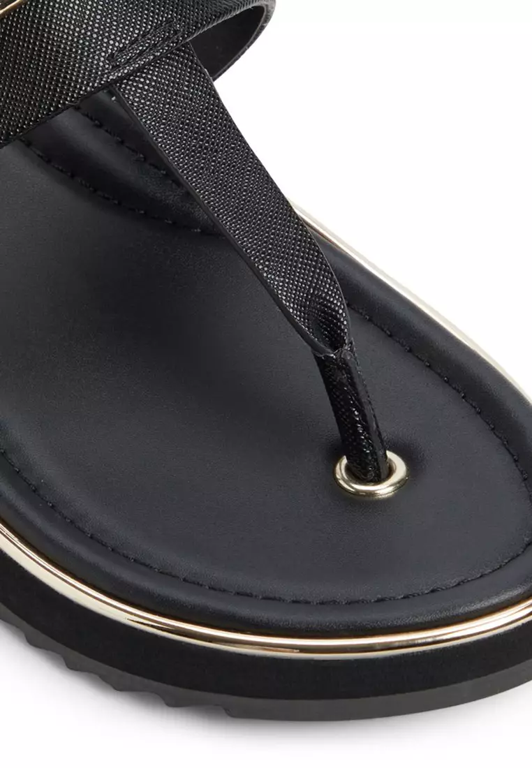 Lobredanten T-Strap Sandals