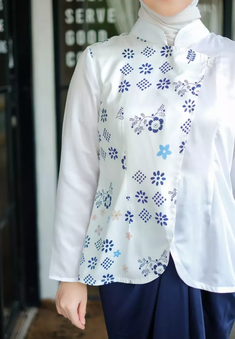 Baju Atasan kebaya Modern Azzura White