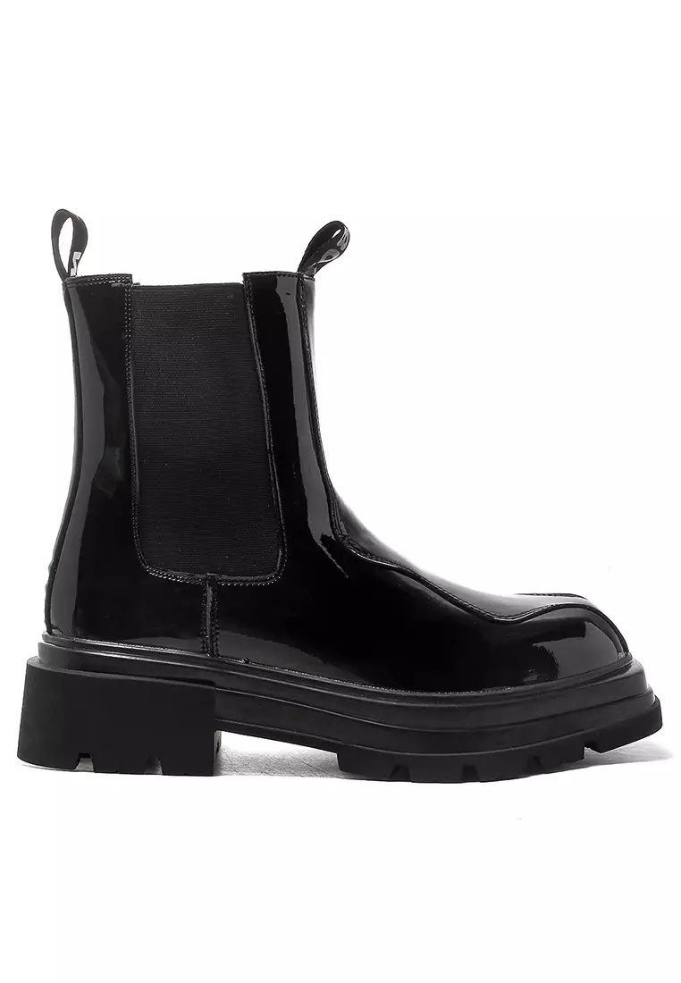 Discount on Twenty Eight Shoes  shoes - SKU: Spliced Leather Chelsea Boots HM2311