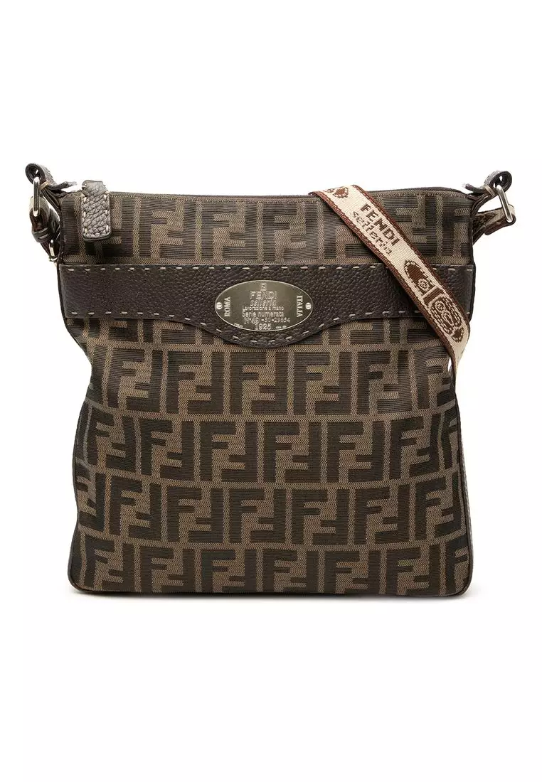 エファージュ Fendi Pre-Loved Fendi Zucca Canvas Selleria Crossbody 2026 | Buy