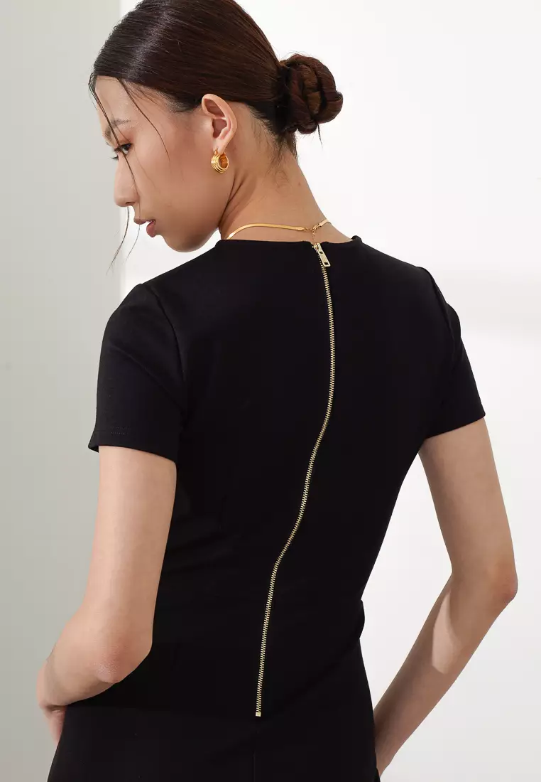 Slim-Fit Short Sleeve Dress