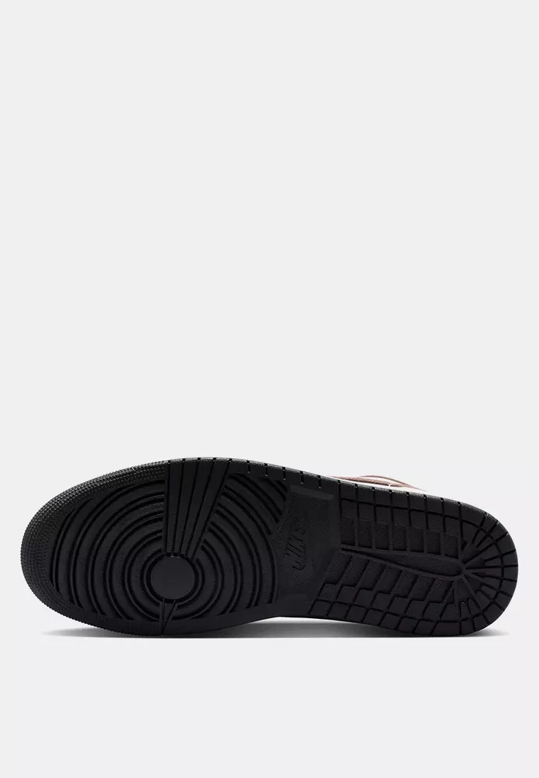 Air Jordan 1 Low Shoes