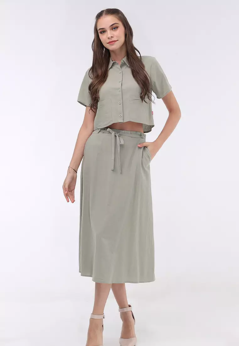 Short Sleeves Blouse/Skirt Terno