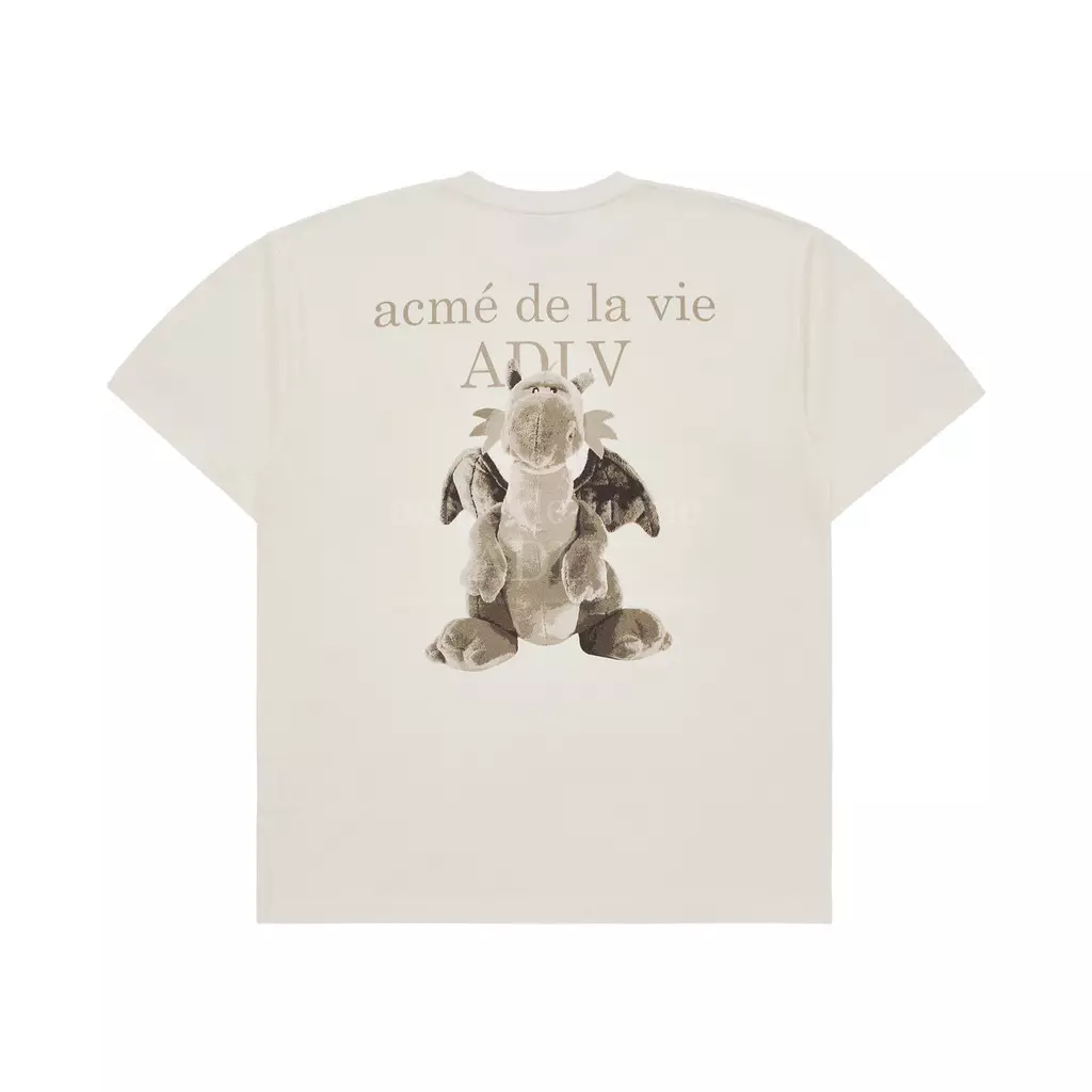 FUZZY DRAGON ARTWORK SHORT SLEEVE T-SHIRT CREAM