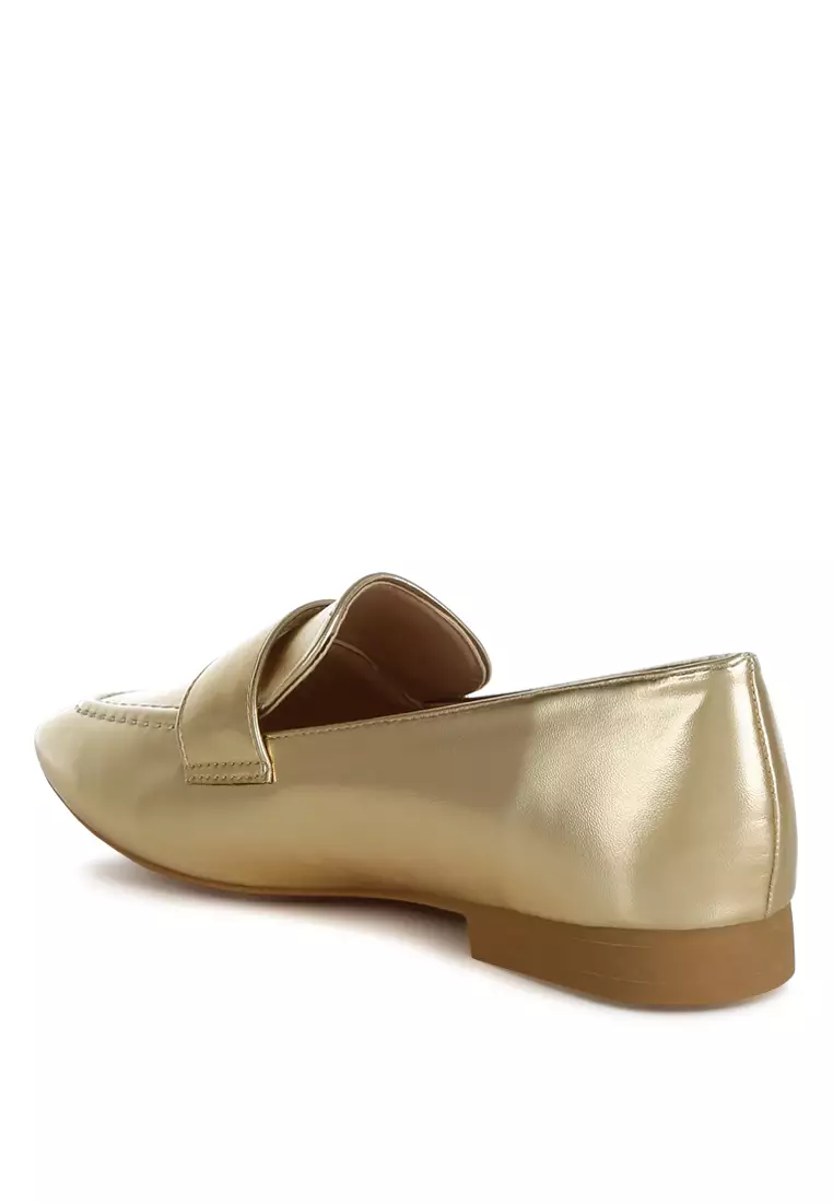 Flat Heel Loafers In Gold