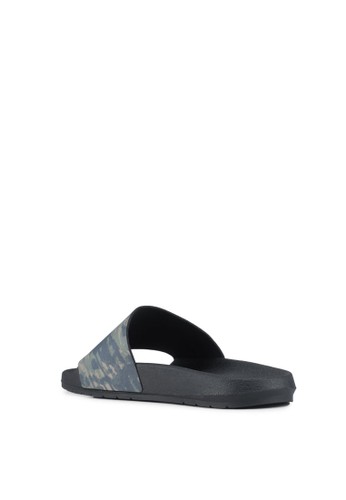 Jual Under Armour UA Core Remix Original | ZALORA Indonesia