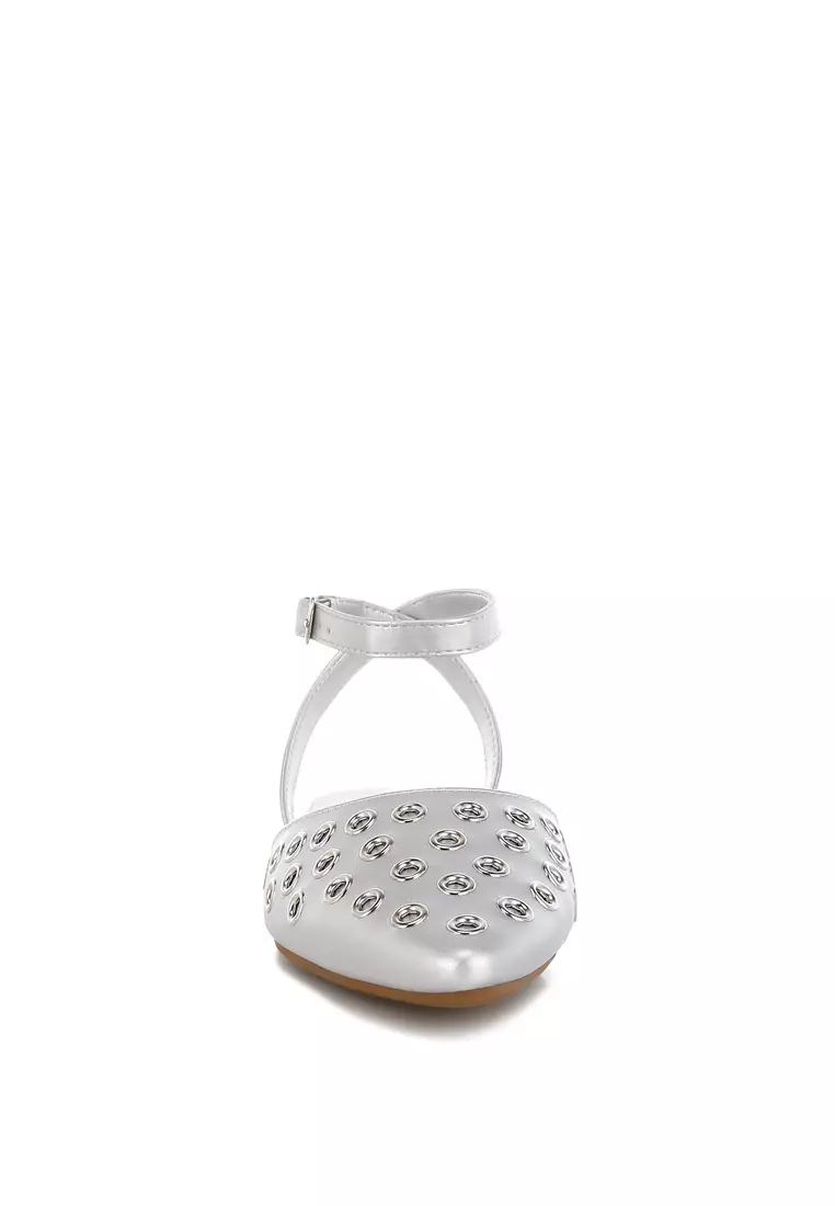 Metallic Eyelet Detail Flat Sandals In Silver