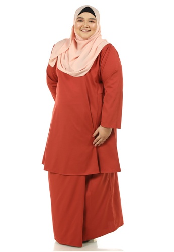 Buy Afra Kurung Pahang Plus Size from Ashura in Red only 129.9