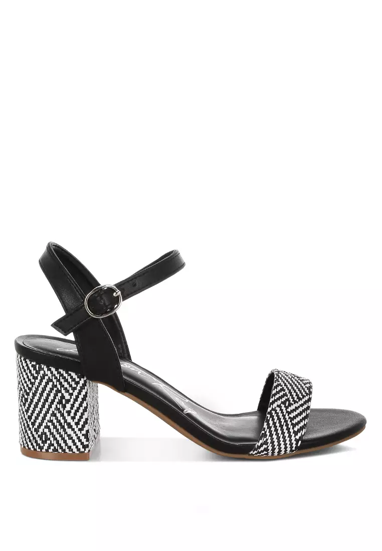 Raffia Pin Buckle Block Heels In Black