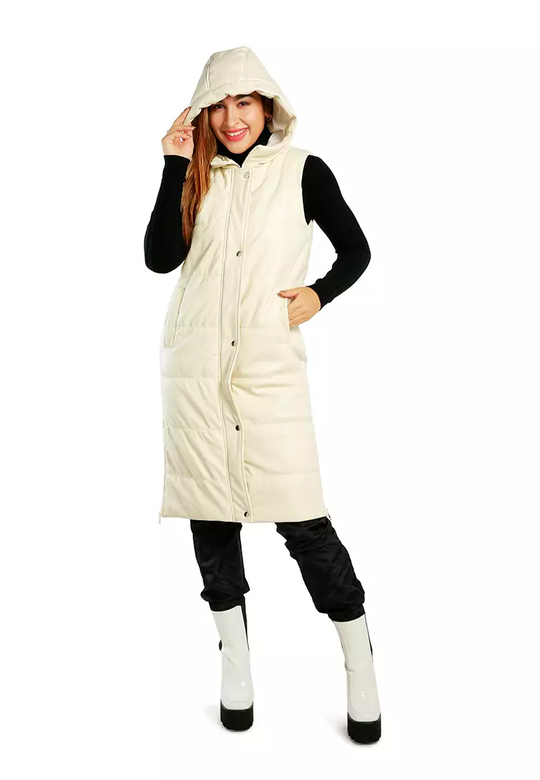 Oversized Quilted Puffer Sleeveless Jacket in Cream