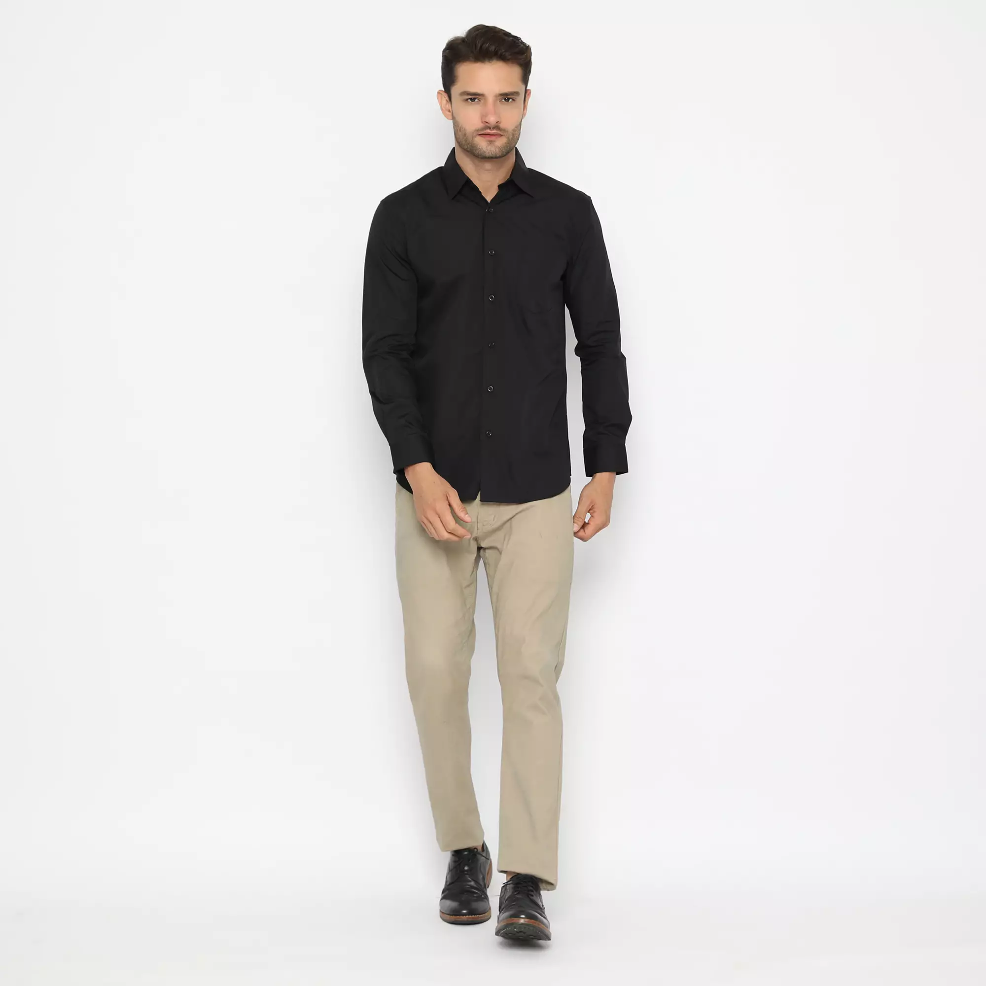 Platini Baju Kemeja Polos Basic Pria Panjang Katun CVC Hitam 66174