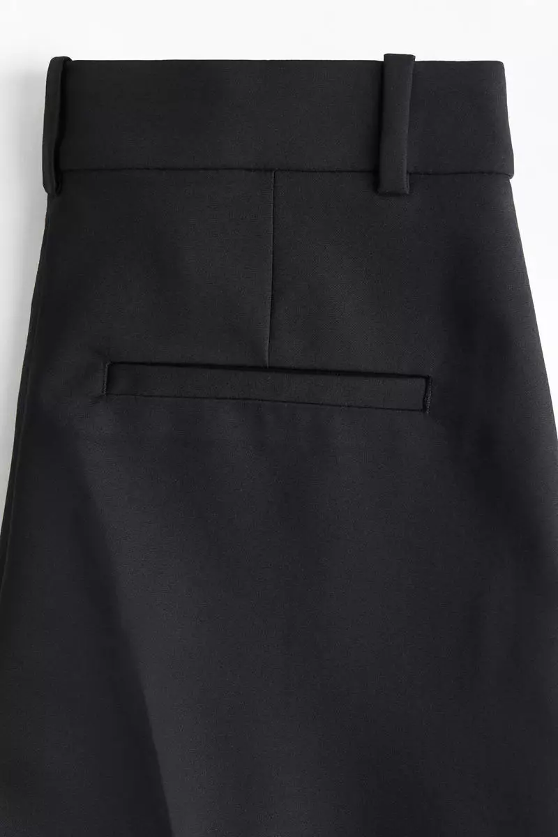 Cigarette trousers