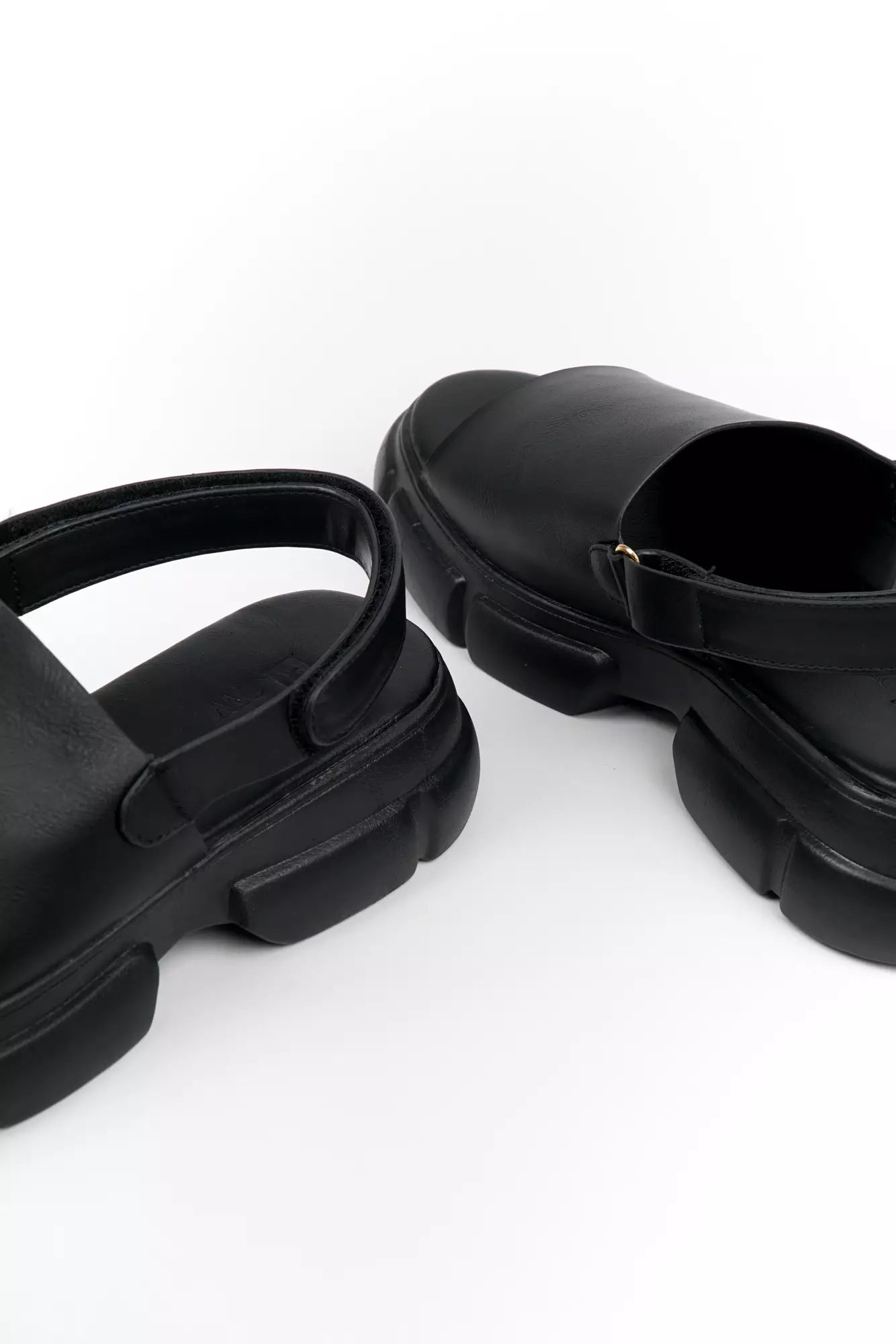 Blow BLGIGI 2993 Mila Platform Sandal Wanita Tinggi 4,5cm