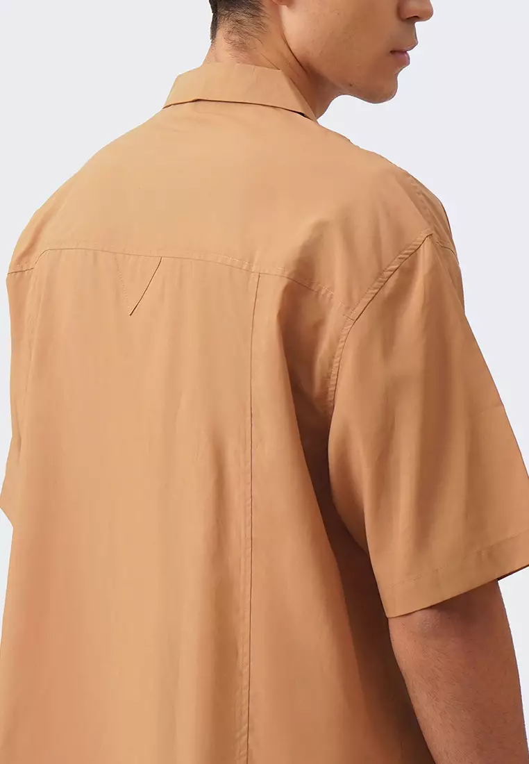 Men's Notch Collar Shirt with Triangle Pocket