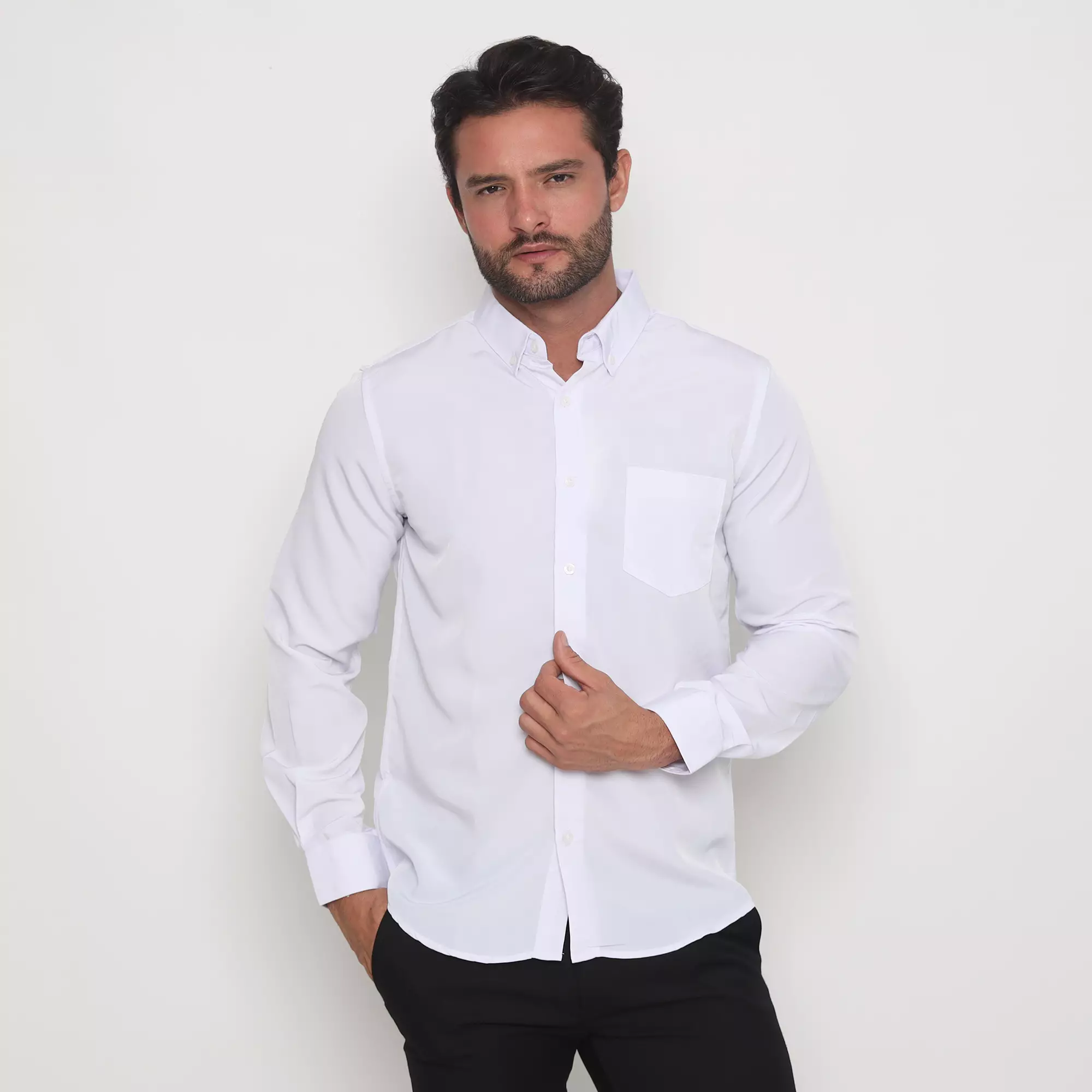 Platini Kemeja Pria Polos Lengan Panjang Polyester High Twist Putih 66121