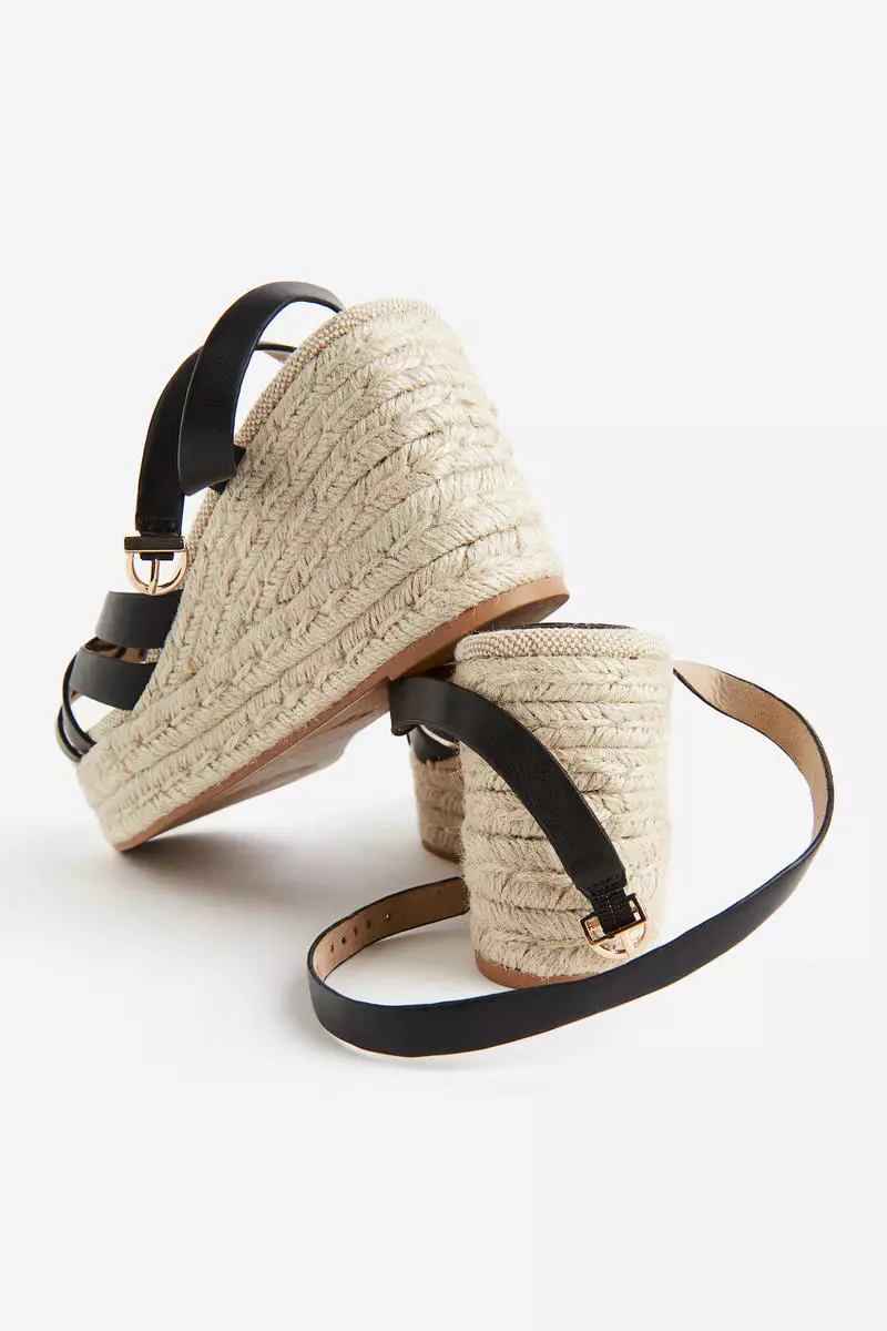 Wedge-heeled espadrilles