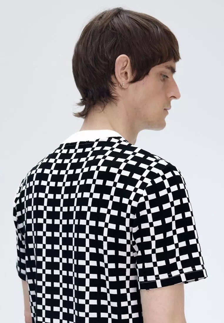 Buy Fred Perry Fred Perry M9864 GEOMETRIC JACQUARD T-SHIRT
