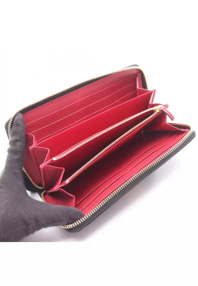 Pre-Loved Gucci petite marmont GG Marmont round zipper long wallet leather black