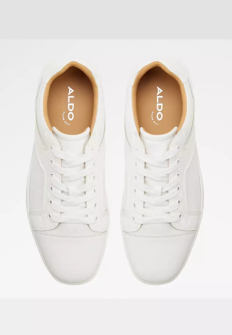 Suitsneaker Low-Top Sneakers