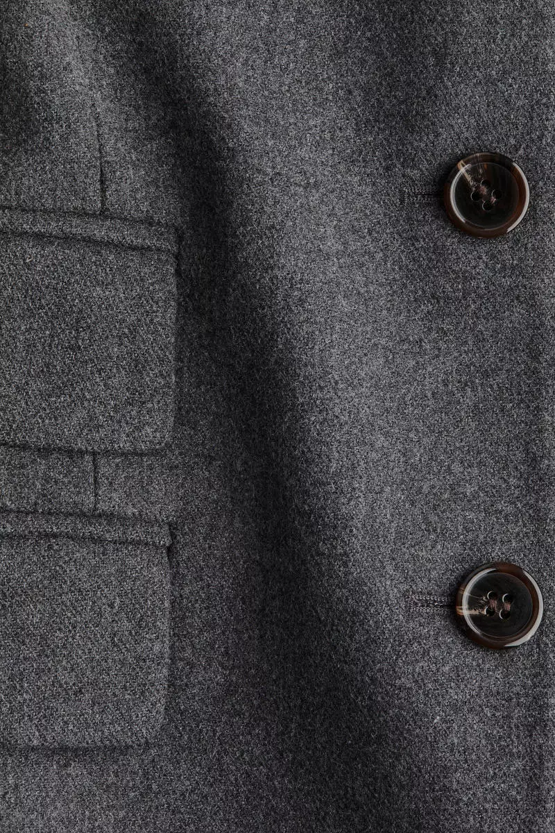 Collarless blazer