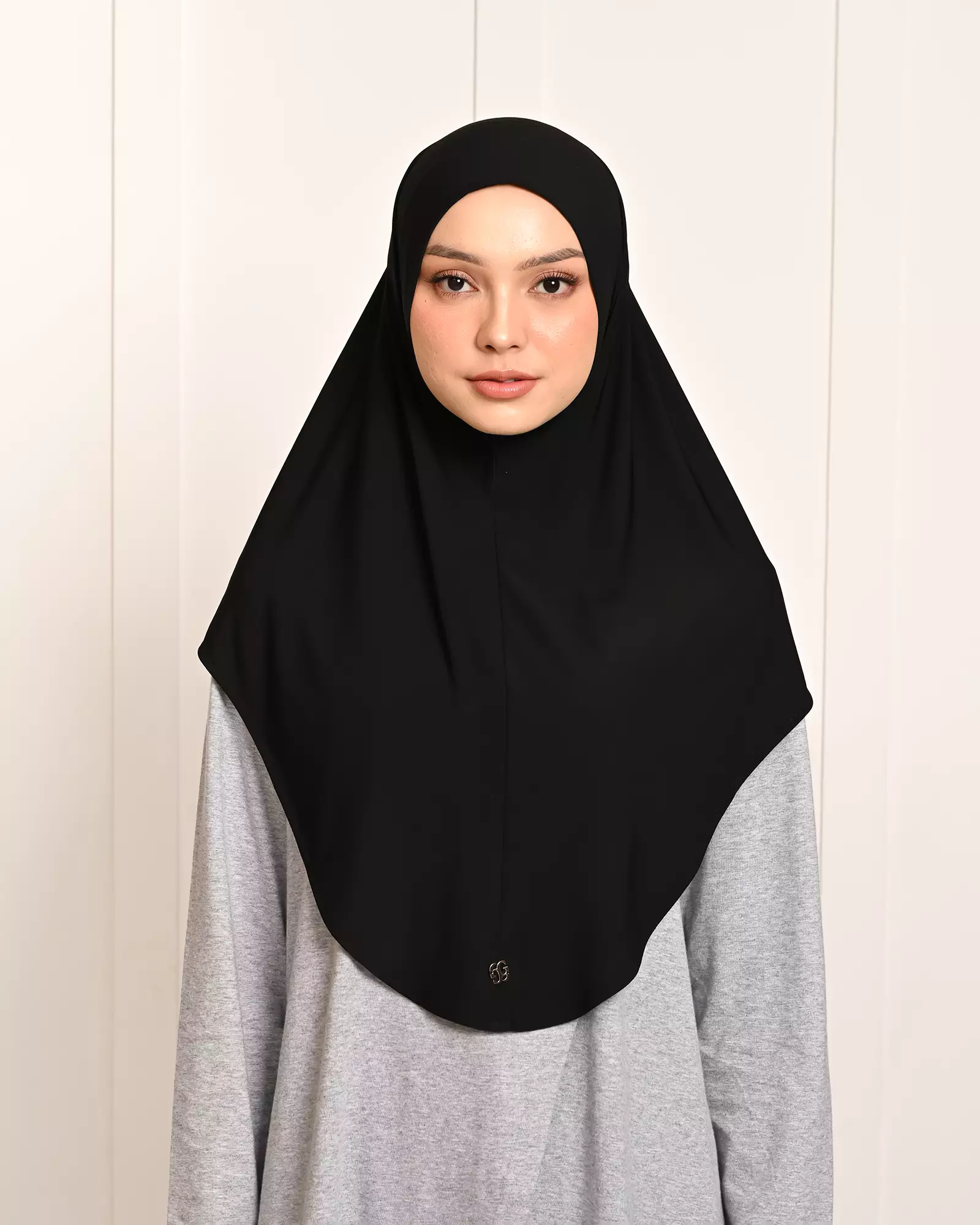 Geulis.id ADEEVA BERGO INSTANT (8 warna) Hijab - BLACK