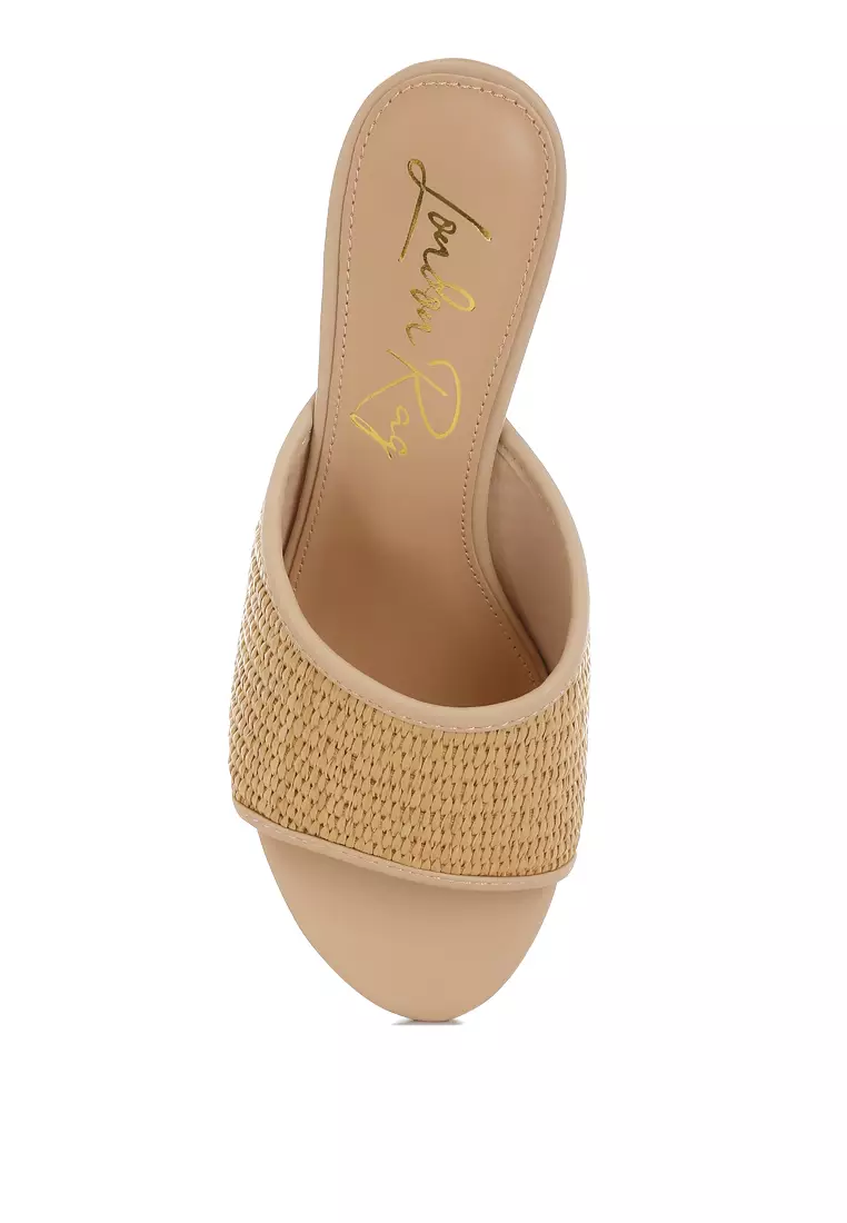 Sandal wedges hak bening Rafia warna natural