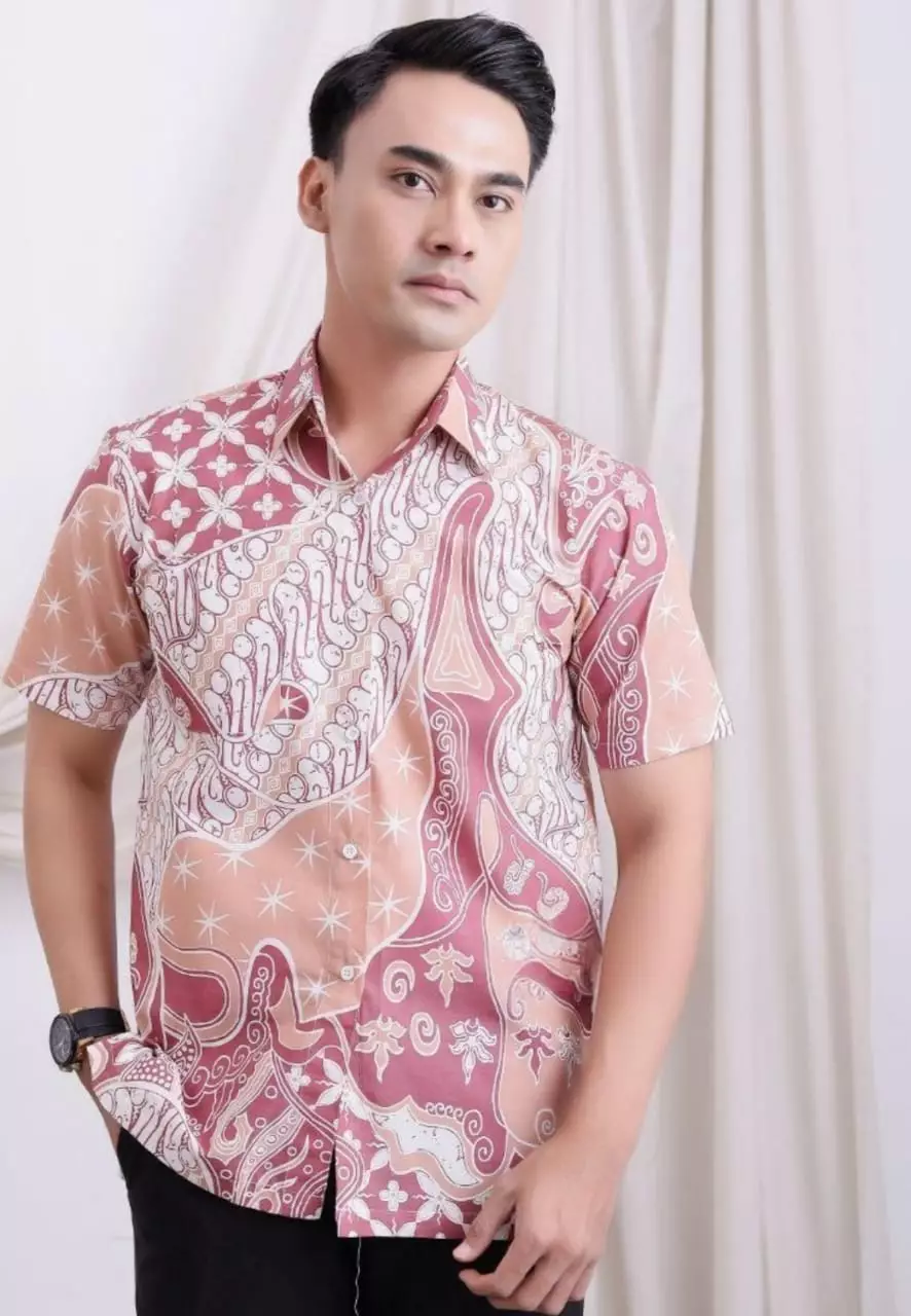Lintang Pink Kemeja Batik Pria Premium Elegant Lengan Pendek B.K