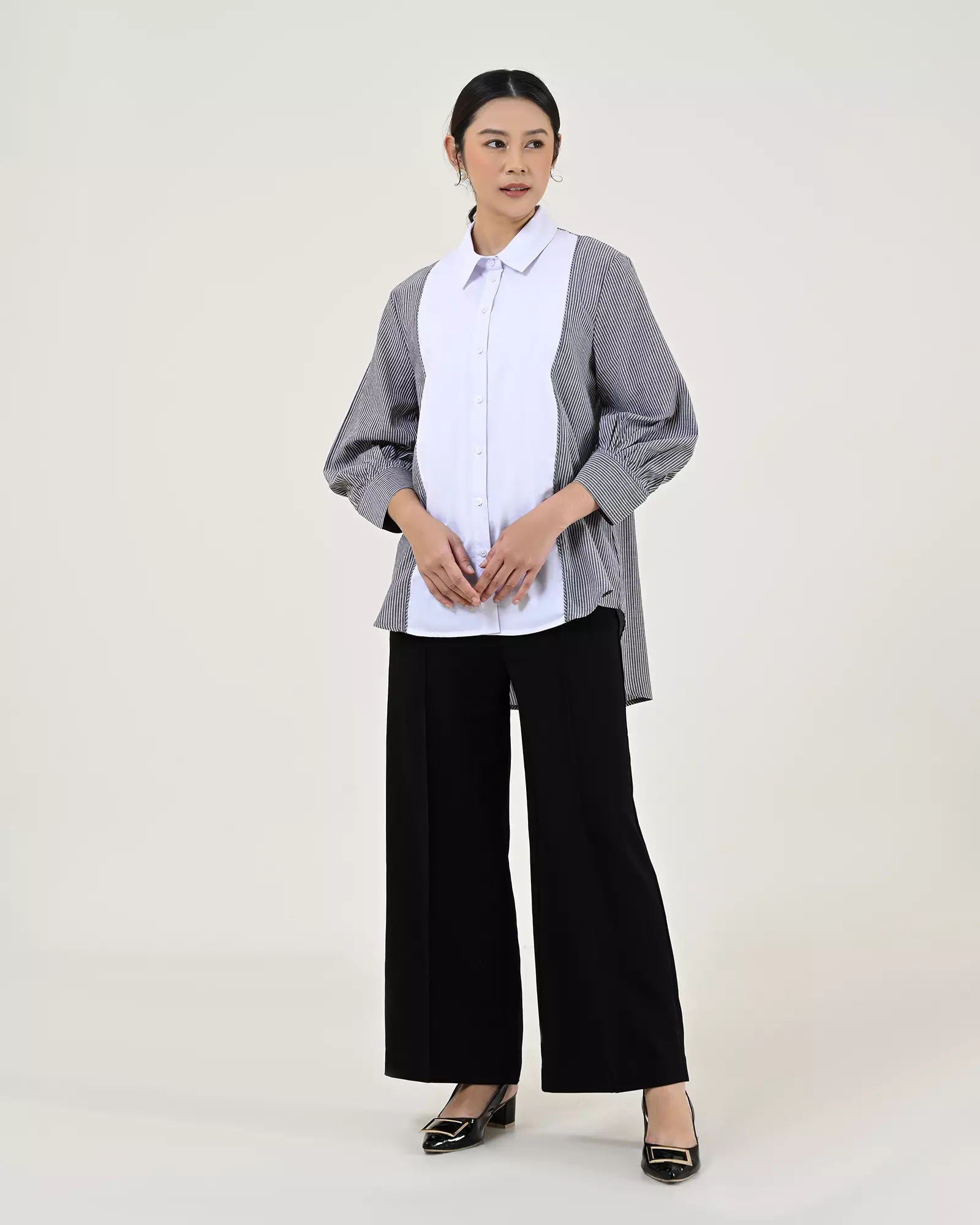 Geulis.id BRITNEY SHIRT - Black