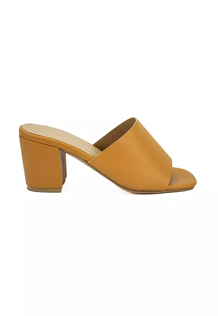 Discount on Cardam's Lifestyle  shoes - SKU: Eclc Cn 00211 Camel Women Heeled Sandals