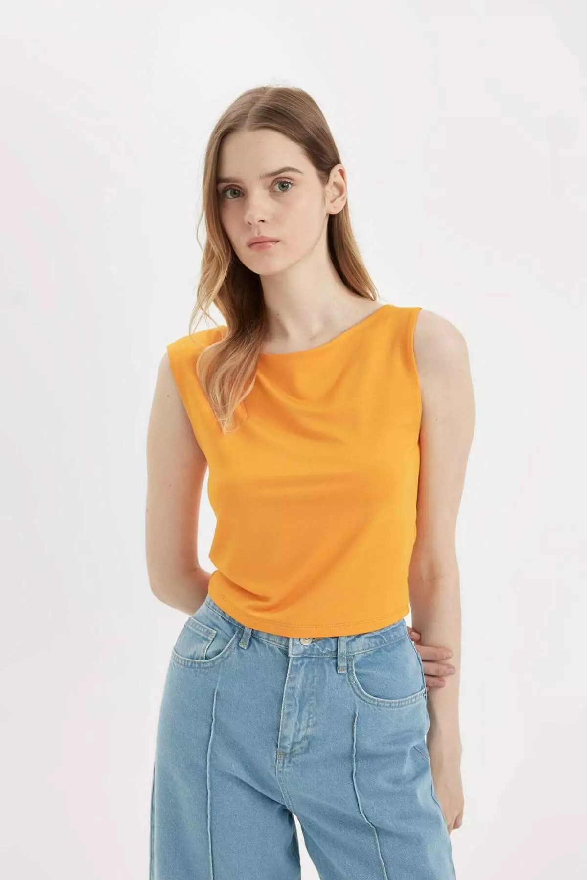 Fitted Sleeveless Basic Plain T-Shirt D3470Ax24Hs