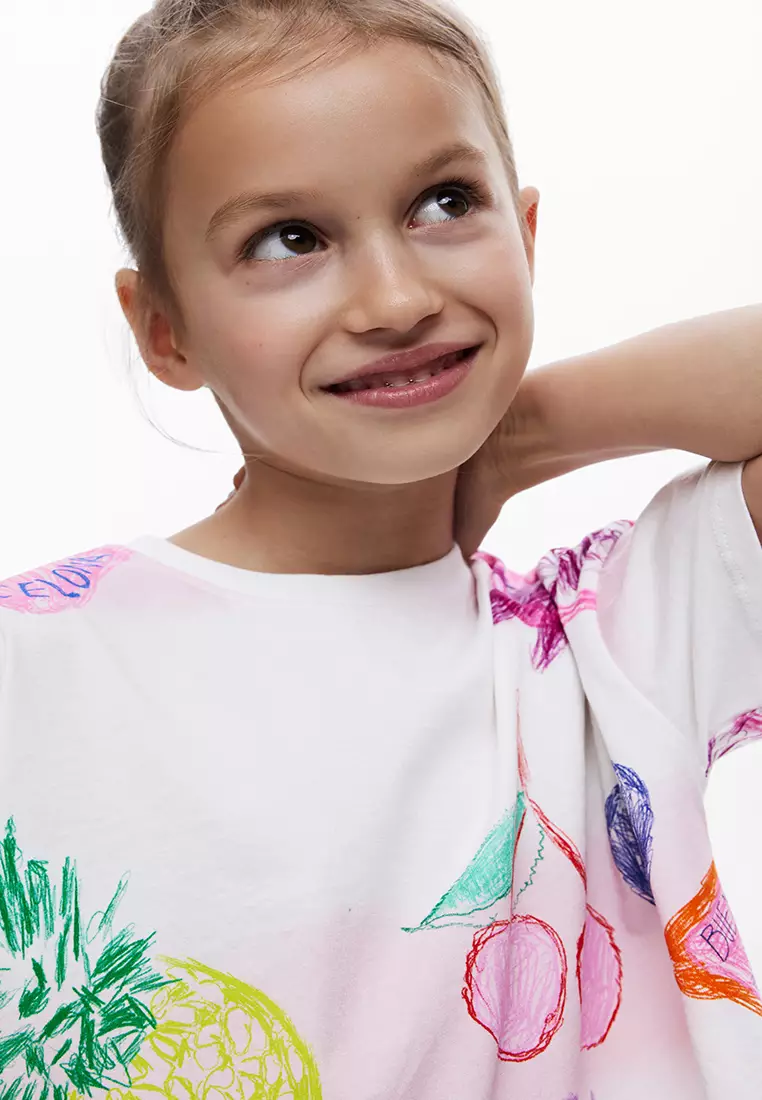 Cropped T-shirt with stamps