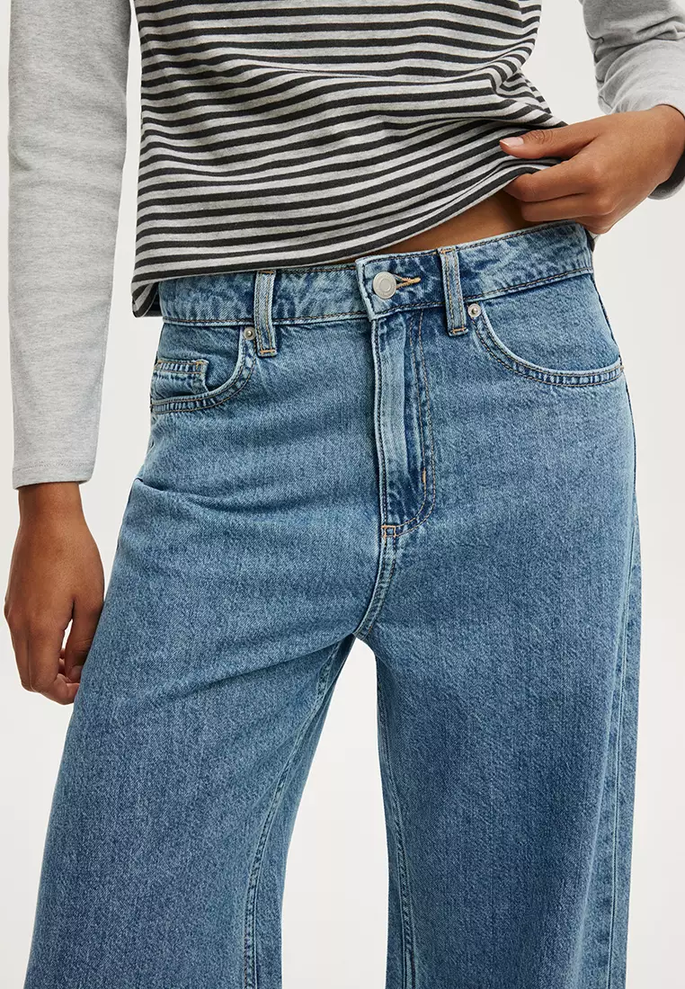 Asia Fit Wide Jeans