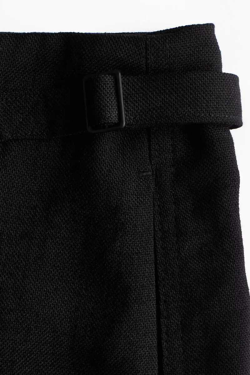 Wide tailored trousers