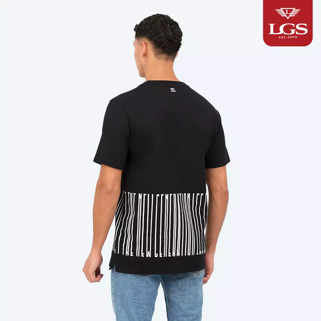LGS - Kaos Casual Pria - Lengan Pendek - Motif Belakang Printing Salur - Hitam - Slim Fit - JTS.322.S3663F.33.C
