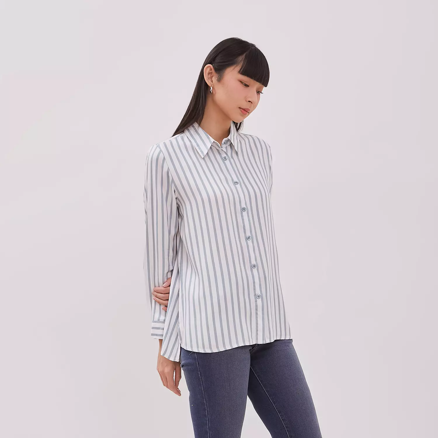 DUST Kemeja Garis Diany Dusty Blue (D.116457)