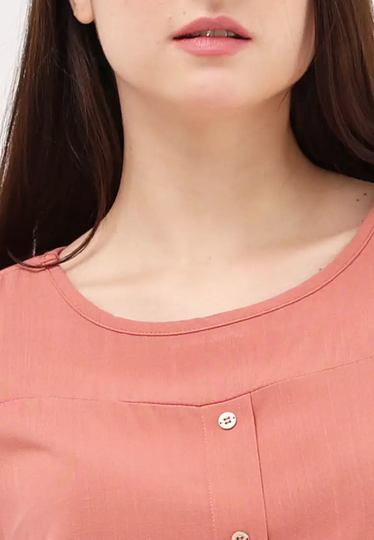 Short Sleeves Roundneck Blouse