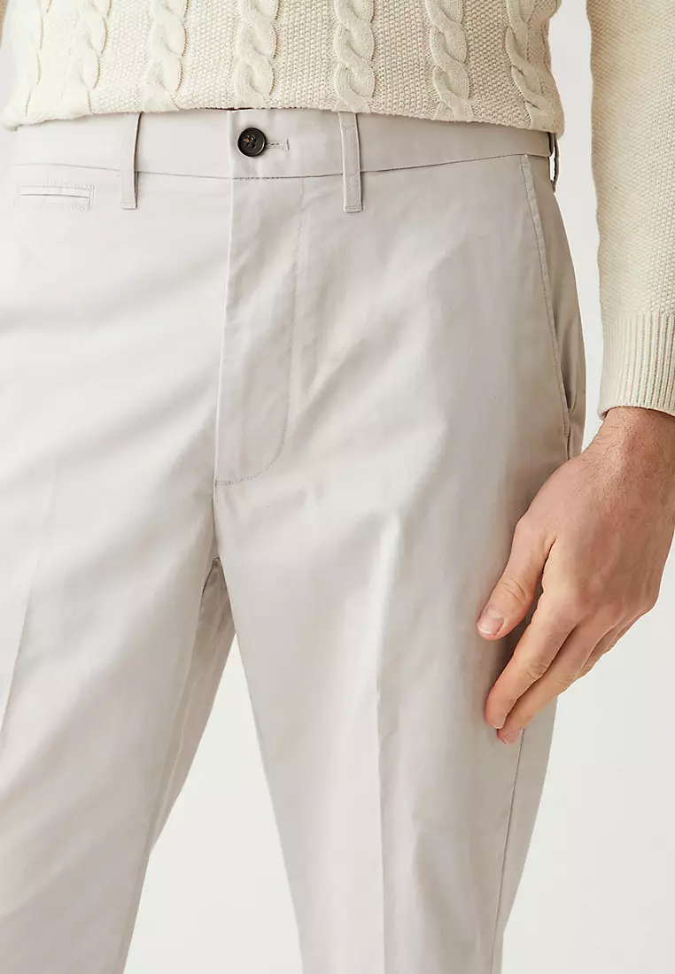 Regular Fit Super Lightweight Chinos