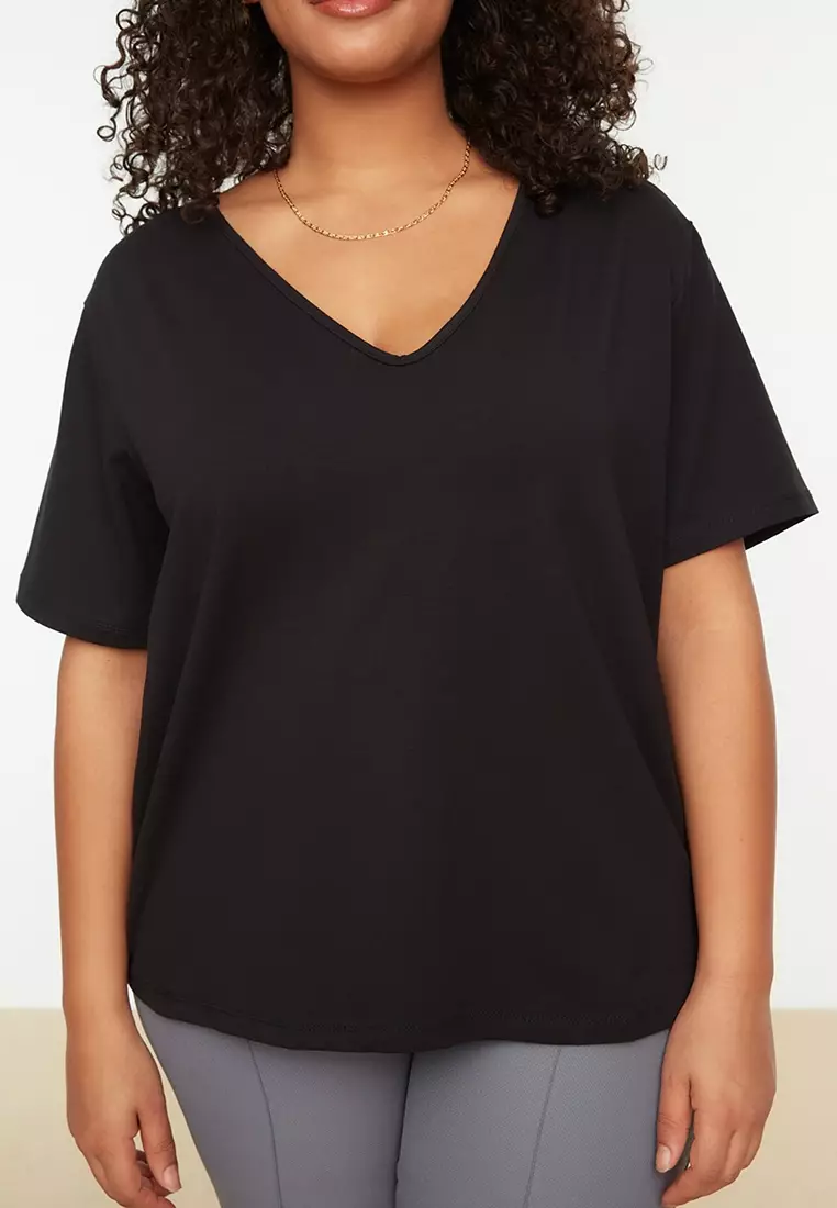 Plus Size Basic V-Neck T-Shirt
