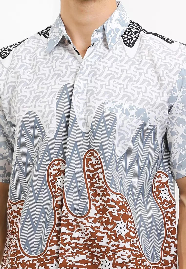 Nayaka Kemeja Batik Exclusive Premium Pria Casual Modern Lengan Pendek