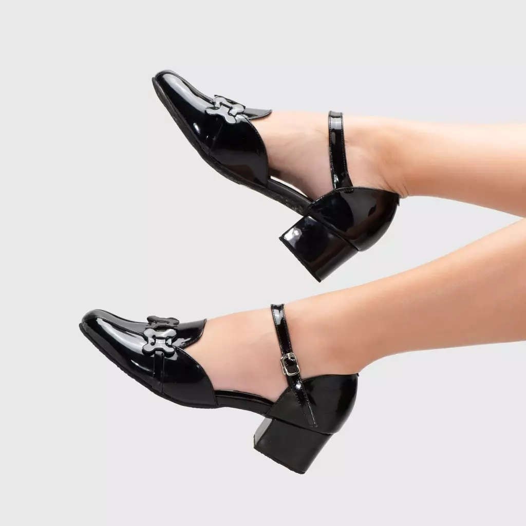 Mehry Heels Black