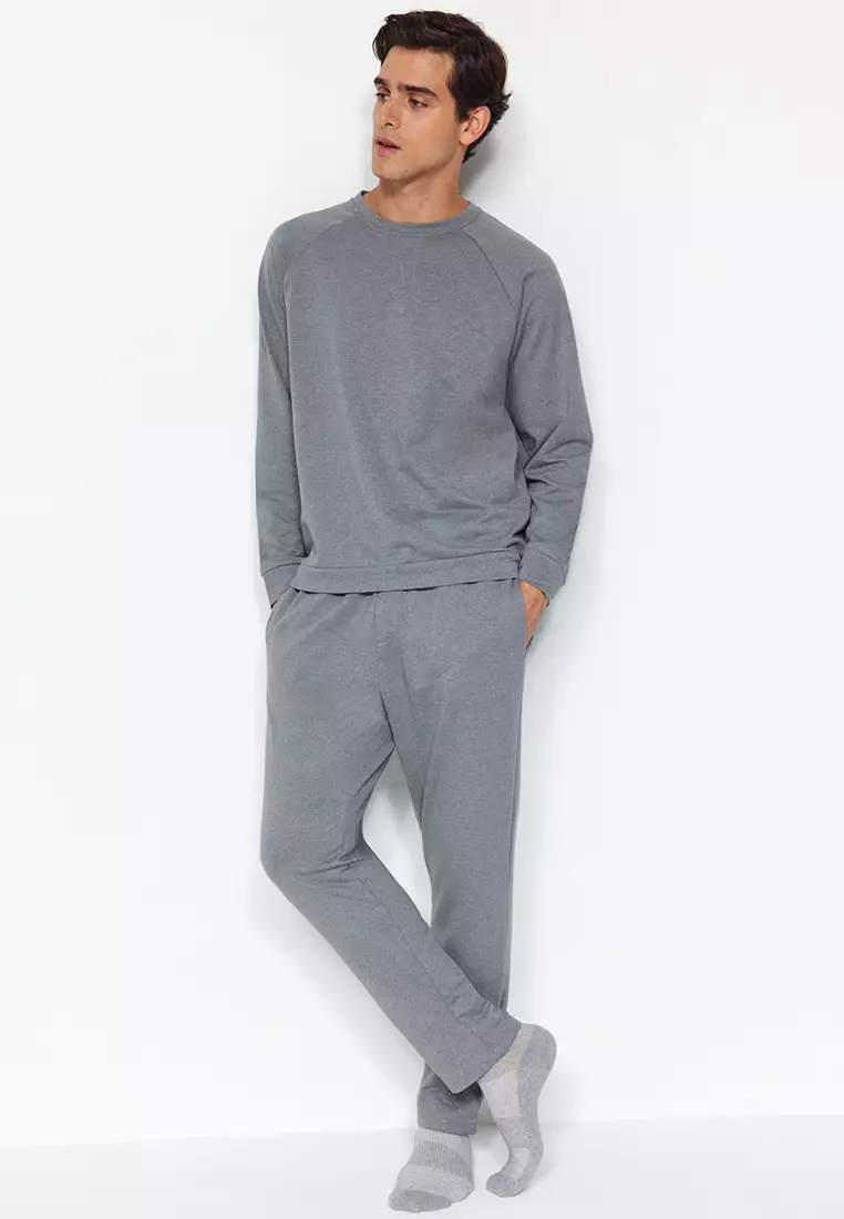 Regular Fit Knitted Pajamas Set.