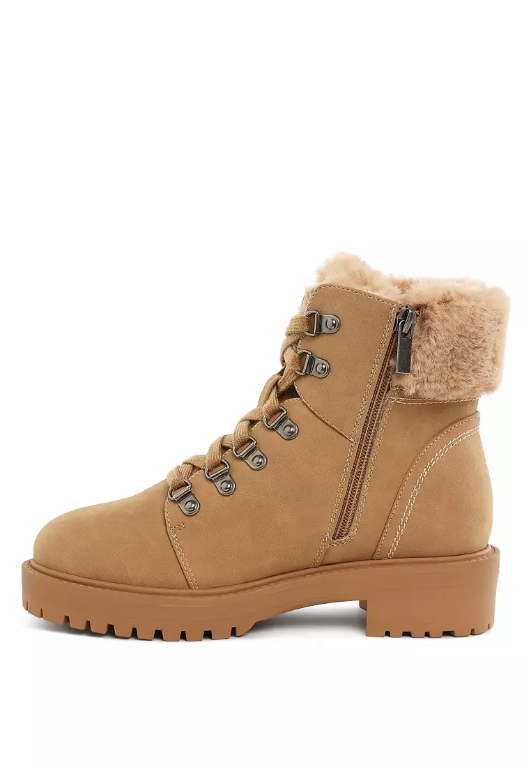 Faux Fur Collar Ankle Boots in Beige