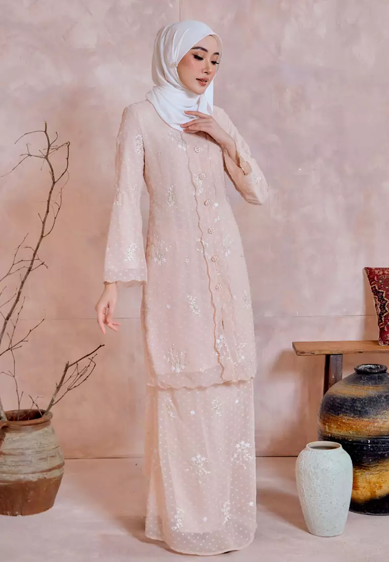 Mayang Chiffon Embroidered Kebarung Modern