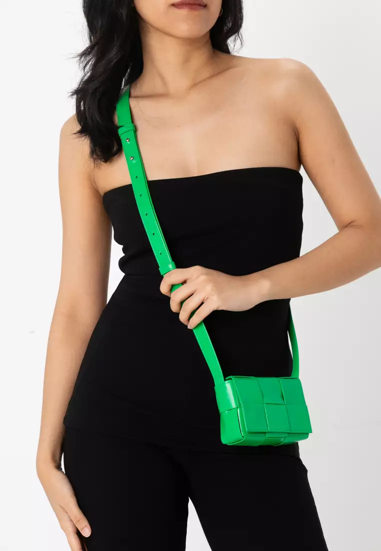 Cassette Crossbody Bag (tr)